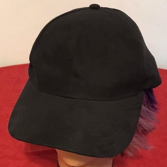 The Ariana Grande Ladies Women’s Adjustable One-Size Black Hat Baseball Cap New! - Picture 1 of 6